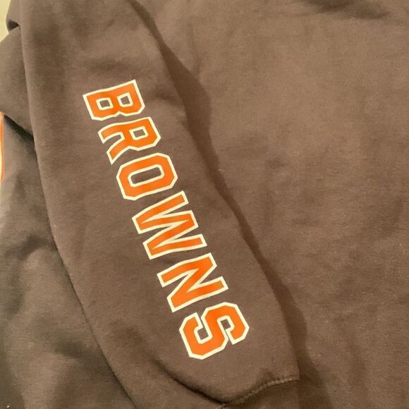 CLEVELAND BROWNS, hoodie, ladies small or boys large, great condition - Picture 7 of 8